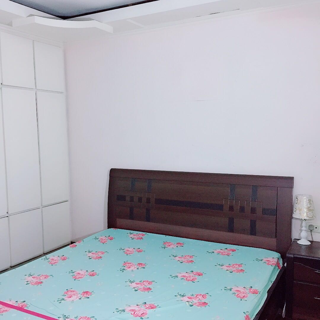 南苑新村  64㎡ 105万元